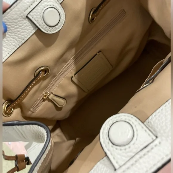 COACH Andy tote - Picture 10 of 14